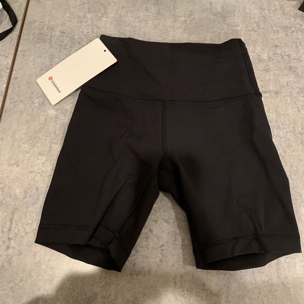 Lululemon Wunder Train HR Shorts 6”